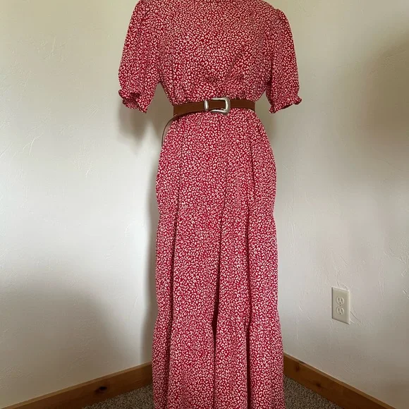 Red and White Tiered Puff Sleeve Maxi Sundress Size L - Picture 6 of 9